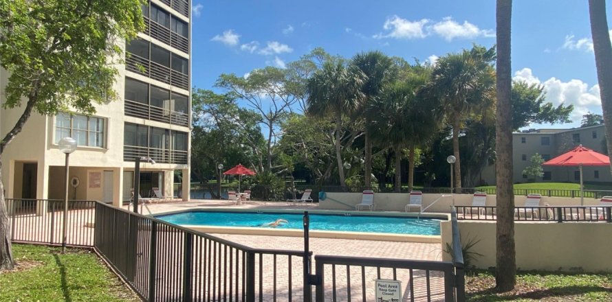 Appartement à Pompano Beach, Floride 2 chambres, 102.19 m2 № 1081465