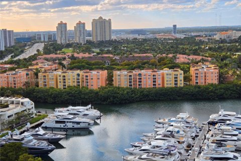 Condominio en venta en Aventura, Florida, 2 dormitorios, 141.4 m2 № 1787237 - foto 7