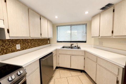 Condominio en venta en Altamonte Springs, Florida, 2 dormitorios, 102.19 m2 № 2227693 - foto 4