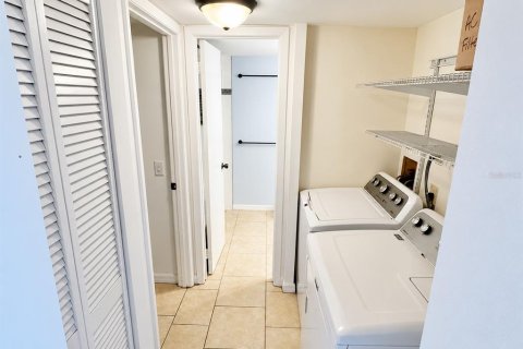Condominio en venta en Altamonte Springs, Florida, 2 dormitorios, 102.19 m2 № 2227693 - foto 17