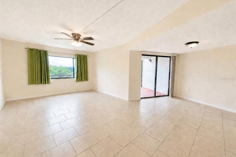 Condominio en venta en Altamonte Springs, Florida, 2 dormitorios, 102.19 m2 № 2227693 - foto 3