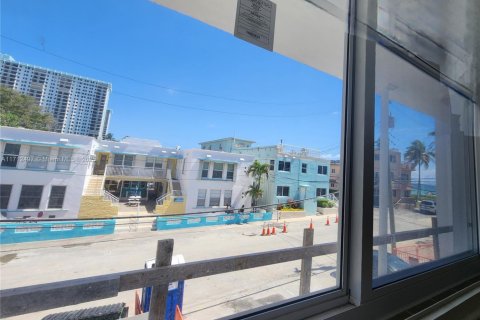 Condominio en venta en Hollywood, Florida, 1 dormitorio, 50.35 m2 № 1861295 - foto 21