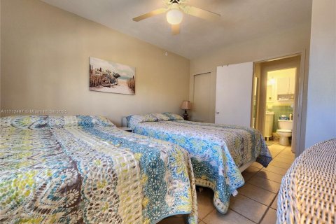 Condominio en venta en Hollywood, Florida, 1 dormitorio, 50.35 m2 № 1861295 - foto 22