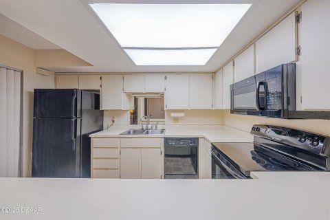 Adosado en venta en New Smyrna Beach, Florida, 2 dormitorios, 110.37 m2 № 1866672 - foto 14