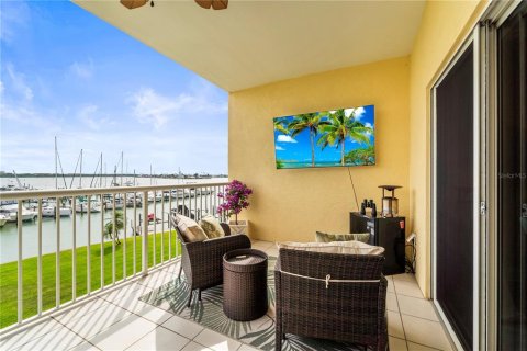 Condominio en venta en Madeira Beach, Florida, 2 dormitorios, 139.82 m2 № 2218337 - foto 24