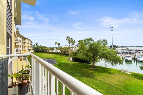 Condominio en venta en Madeira Beach, Florida, 2 dormitorios, 139.82 m2 № 2218337 - foto 27