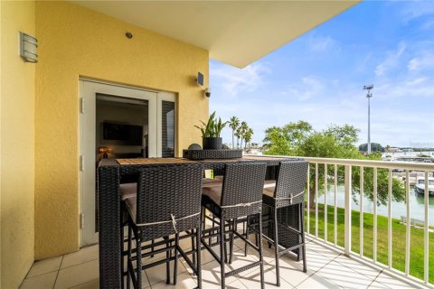 Condominio en venta en Madeira Beach, Florida, 2 dormitorios, 139.82 m2 № 2218337 - foto 23