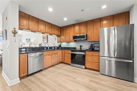 Condominio en venta en Madeira Beach, Florida, 2 dormitorios, 139.82 m2 № 2218337 - foto 4