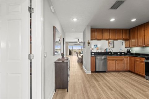 Condominio en venta en Madeira Beach, Florida, 2 dormitorios, 139.82 m2 № 2218337 - foto 12