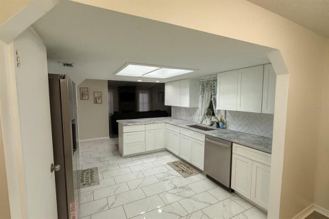 Casa en venta en Ocala, Florida, 3 dormitorios, 178.47 m2 № 1905783 - foto 6