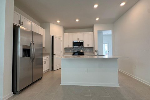 Villa ou maison à louer à Kissimmee, Floride: 4 chambres, 166.76 m2 № 1851318 - photo 5
