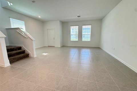Villa ou maison à louer à Kissimmee, Floride: 4 chambres, 166.76 m2 № 1851318 - photo 6