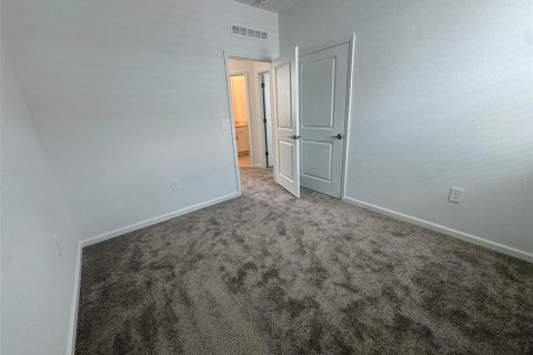 Villa ou maison à louer à Kissimmee, Floride: 4 chambres, 166.76 m2 № 1851318 - photo 12