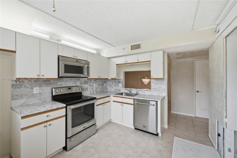 Copropriété à vendre à Delray Beach, Floride: 2 chambres, 107.77 m2 № 2056291 - photo 9