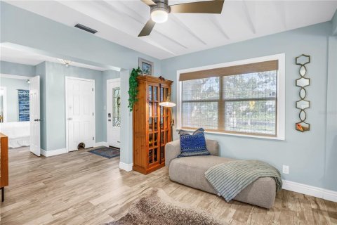 Villa ou maison à vendre à Sarasota, Floride: 3 chambres, 125.23 m2 № 2415037 - photo 9