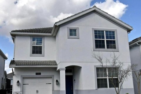 Casa en Davenport, Florida 6 dormitorios, 305.74 m2 № 2356057