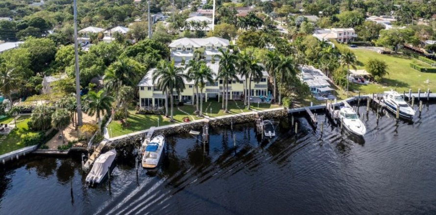 Touwnhouse à Fort Lauderdale, Floride 3 chambres, 177.63 m2 № 1850353