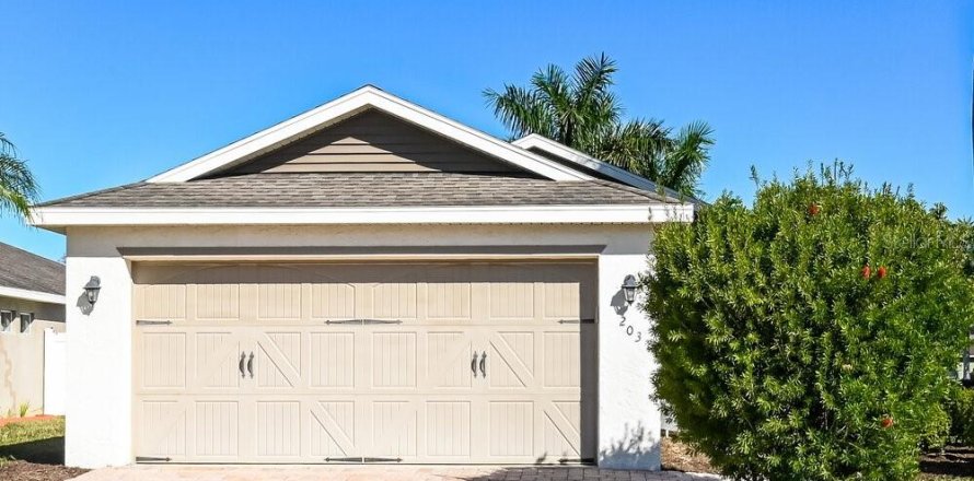 Casa en Bradenton, Florida 3 dormitorios, 130.25 m2 № 1869526