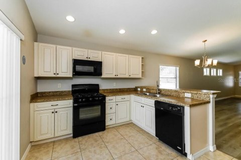 Casa en alquiler en Bradenton, Florida, 3 dormitorios, 130.25 m2 № 1869526 - foto 7
