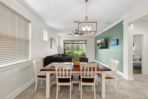 House in Riverview, Florida 4 bedrooms, 238.11 sq.m. № 1817505 - photo 13