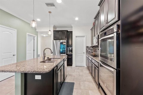 House in Riverview, Florida 4 bedrooms, 238.11 sq.m. № 1817505 - photo 11
