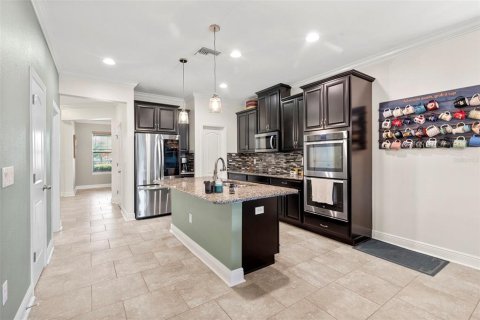 House in Riverview, Florida 4 bedrooms, 238.11 sq.m. № 1817505 - photo 9