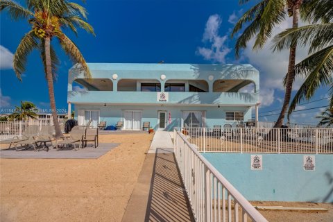 Oficina en alquiler en Islamorada, Village of Islands, Florida № 1058927 - foto 1