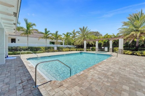 Casa en venta en Pompano Beach, Florida, 3 dormitorios, 135.17 m2 № 1998480 - foto 27