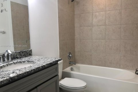 Casa en venta en Pompano Beach, Florida, 3 dormitorios, 135.17 m2 № 1998480 - foto 5