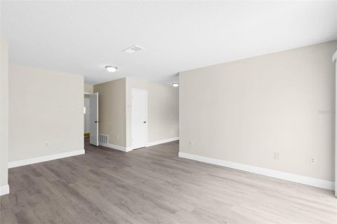 Купить коммерческую недвижимость в Гудзон, Флорида 4 спальни, 164.53м2, № 1885330 - фото 13