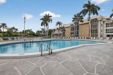 Condominio en venta en Oakland Park, Florida, 2 dormitorios, 84.73 m2 № 1970195 - foto 22