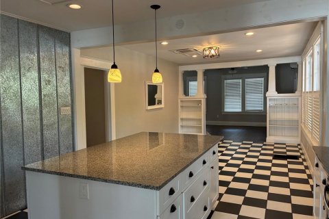 Villa ou maison à louer à Tampa, Floride: 4 chambres, 241.08 m2 № 2106982 - photo 19