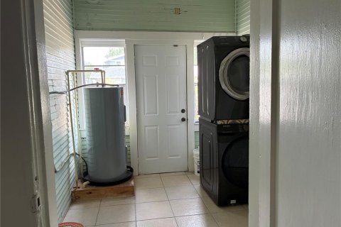 Villa ou maison à louer à Tampa, Floride: 4 chambres, 241.08 m2 № 2106982 - photo 14
