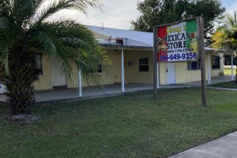 Commercial property in Pomona Park, Florida 197.32 sq.m. № 865867 - photo 1