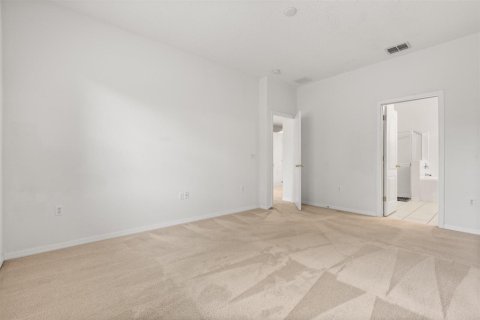 House in Orlando, Florida 4 bedrooms, 173.26 sq.m. № 2401254 - photo 20