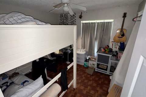 Villa ou maison à vendre à Poinciana, Floride: 3 chambres, 113.43 m2 № 2388581 - photo 9