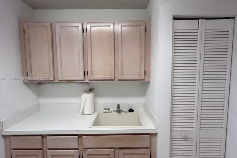 Villa ou maison à vendre à Delray Beach, Floride: 3 chambres, 173.17 m2 № 2067496 - photo 24