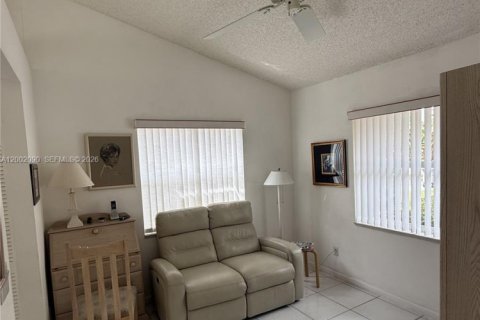 Villa ou maison à vendre à Delray Beach, Floride: 3 chambres, 173.17 m2 № 2067496 - photo 6