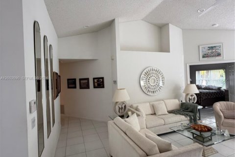 Villa ou maison à vendre à Delray Beach, Floride: 3 chambres, 173.17 m2 № 2067496 - photo 14