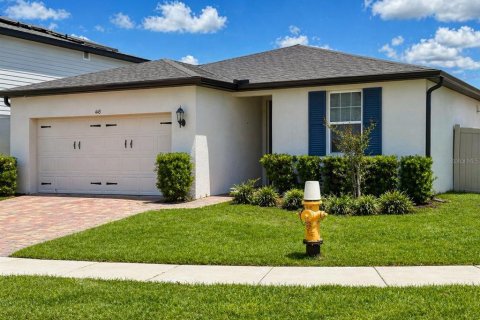 House in Winter Haven, Florida 4 bedrooms, 157.38 sq.m. № 2098956 - photo 2