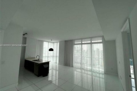 Copropriété à louer à Miami, Floride: 2 chambres, 104.33 m2 № 2041161 - photo 3