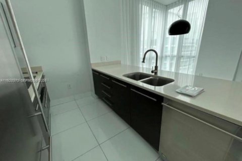 Copropriété à louer à Miami, Floride: 2 chambres, 104.33 m2 № 2041161 - photo 5