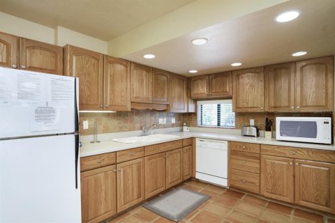 Condo in Sarasota, Florida, 1 bedroom № 2206232 - photo 22