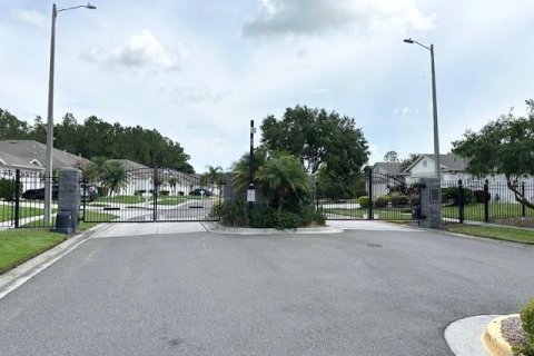 House in Wesley Chapel, Florida 2 bedrooms, 135.45 sq.m. № 1782396 - photo 26