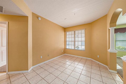 House in Wesley Chapel, Florida 2 bedrooms, 135.45 sq.m. № 1782396 - photo 10