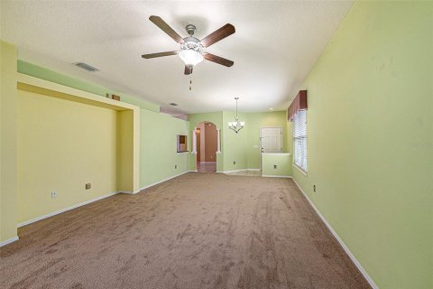 House in Wesley Chapel, Florida 2 bedrooms, 135.45 sq.m. № 1782396 - photo 5