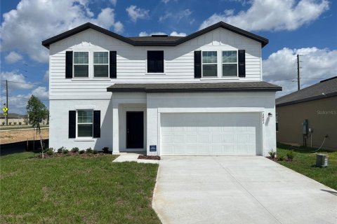 Villa ou maison à louer à Haines City, Floride: 4 chambres, 195 m2 № 1824567 - photo 1