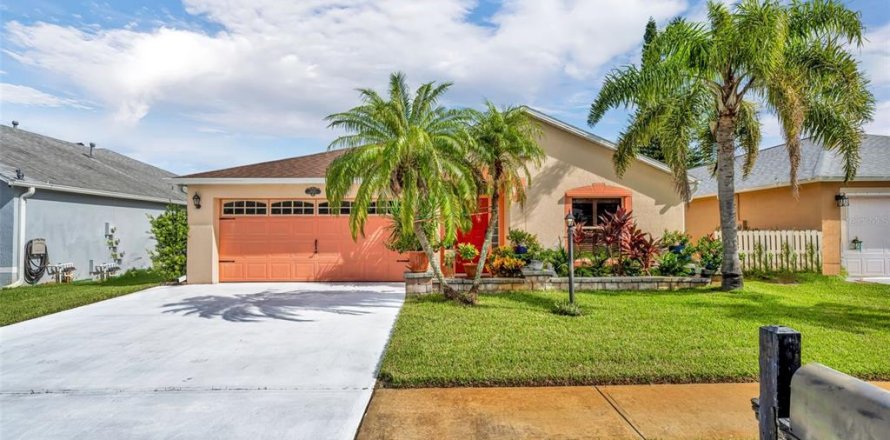 Villa ou maison à Melbourne, Floride 3 chambres, 180.42 m2 № 1899556