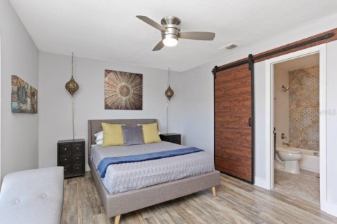 Condo in Winter Park, Florida, 2 bedrooms  № 1906096 - photo 29