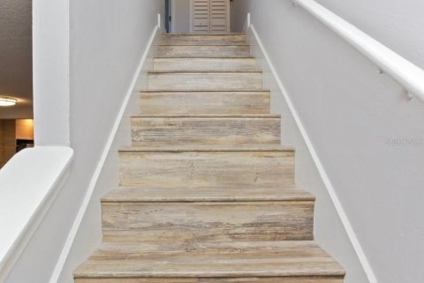 Condo in Winter Park, Florida, 2 bedrooms  № 1906096 - photo 15